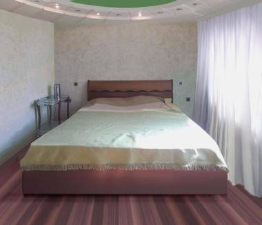 Living.md Central Park Apartments