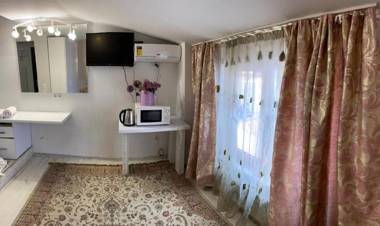 Apartment Studio on Bucuresti 9/1