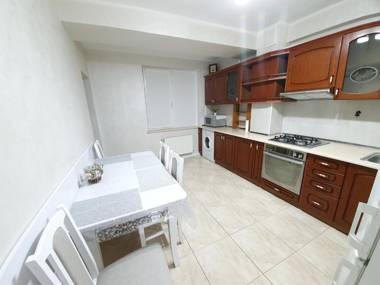 New Apartments 2-rooms fresh Design in the Centre