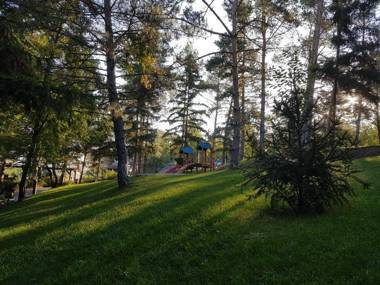 Tree House Relax Park