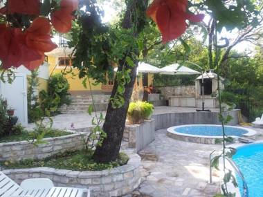 Poolside Apartments Miljan i Ranko