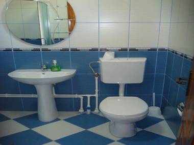 Rooms and Bungalows Sreten Žugić