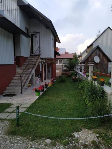 Apartments Bozovic