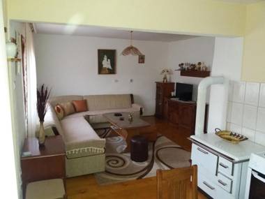 Rent a house - "Laki"