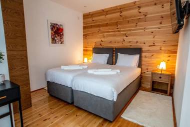 NORTH STORY - Luxury Chalet - Apartments & rooms