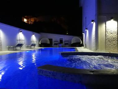 Barjaktar - Luxury Suites & SPA