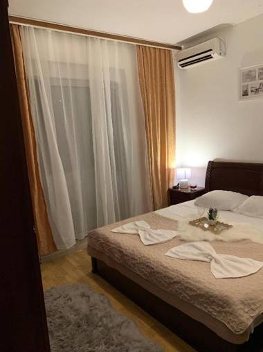Apartments Dibra
