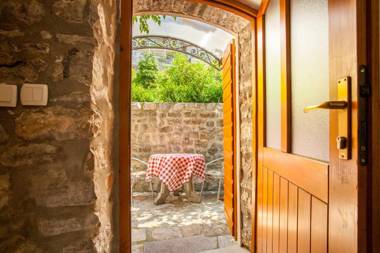 Apartments Villa Serventi