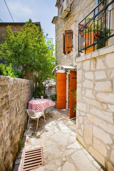 Apartments Villa Serventi