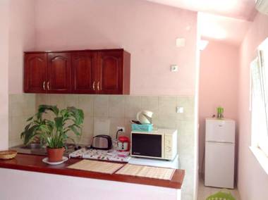 2 bedrooms appartement at Radovici 900 m away from the beach with furnished balcony and wifi