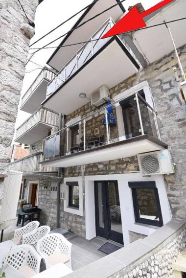 Apartment by the Sea