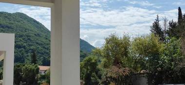 Albedo - Charming Apartment with Amazing Location