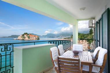 Montesan Beach Apartments Sveti Stefan