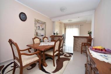 Apartments Villa Milan