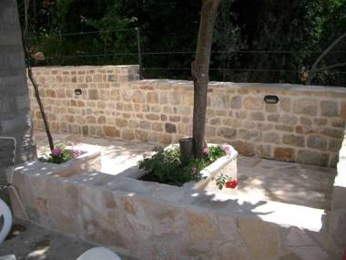 Reževići Apartments