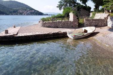 Villa Maria Apartments