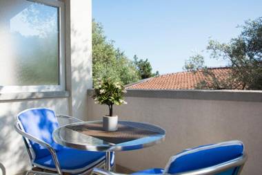 Apartments Đurović