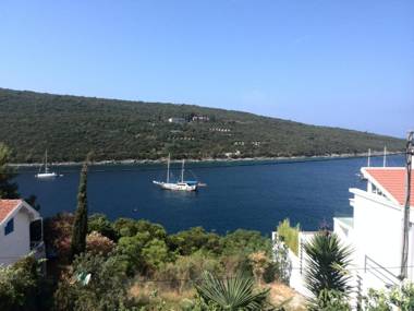 Sea Oasis Apartments - Milosevic