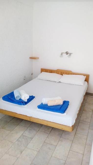 Apartments Perazica Do