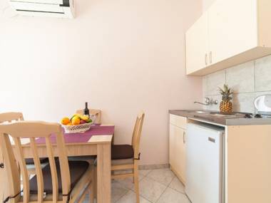 Apartments Vjera Petrovac