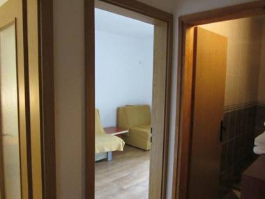 Apartment on Vitodolska 4