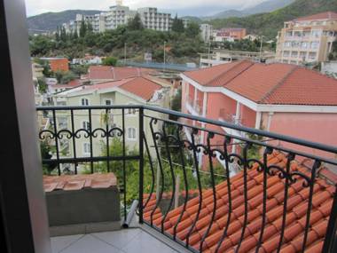 Аренда квартиры № 5 в 110 метрах от моря в Рафаиловичах