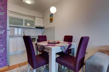 Eureka Apartment