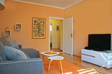 Cicki Apartments I