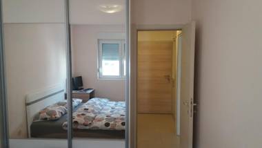 Guest House Mikeli (BESPL. DORUCAK)-(FREE BREAKFAST)