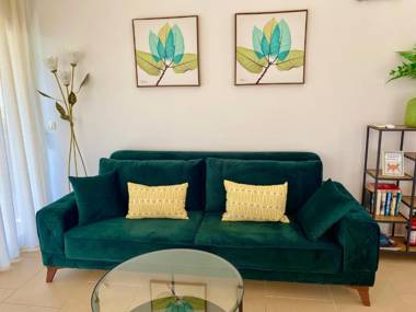 Acacia Hills B1