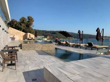 Lux Apartments Pinctada