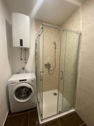 Comfort studio with sea view and swimming pool