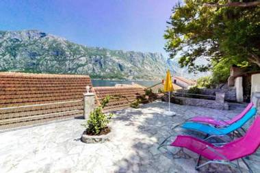 Dream Catcher Villa - Beachfront & Seaview terrace