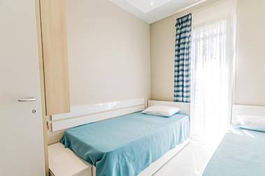 Miramare Apartments Pržno