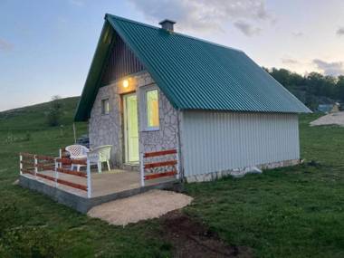 KUĆA ČAJA ŽABLJAK