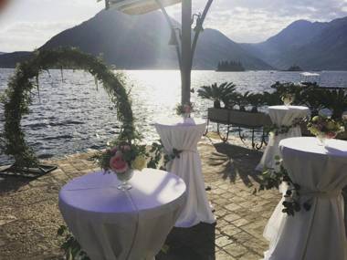 Conte Hotel & Restaurant