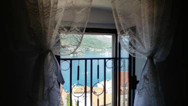 BellaVistaZmukic Guesthouse