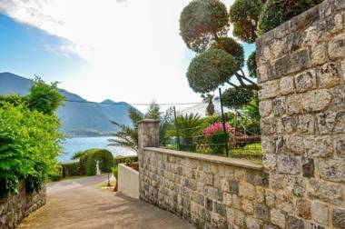 La Grande Apartments