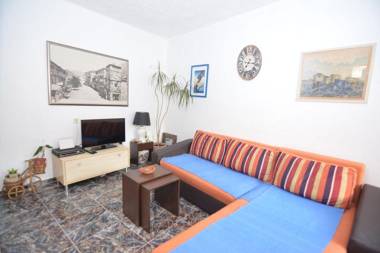 Apartment Pela