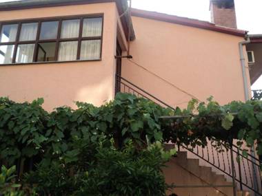 Apartments Škaljari