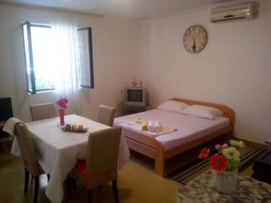 Apartment Kotor-Andrija Jovanovic