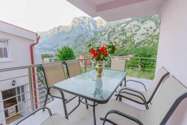 Paradise Bay Apartments