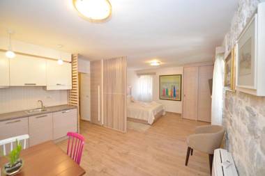 Apartmani Art Karampana