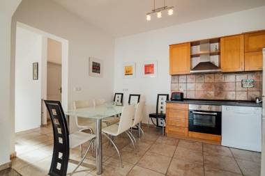 Holiday Home Amanda Hollick