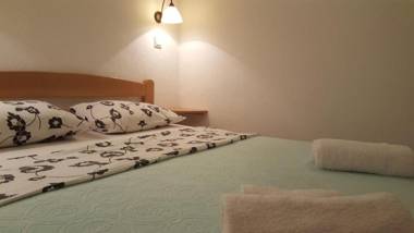 Garden apartmant near sea