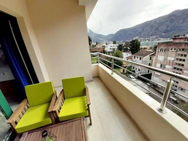 Maritimo di Cattaro****Lux Apartment with Garage