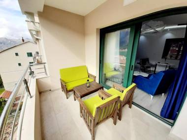 Maritimo di Cattaro****Lux Apartment with Garage