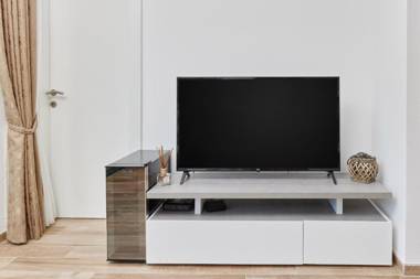 Iva's Sea View balcony