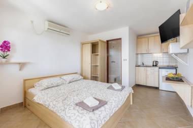 Crystal Sky Apartments