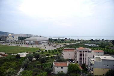 Hotel Pharos